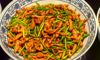重庆团餐配送选雅福，省心配送工作餐、员工餐与盒饭，赋能企业高效办公
